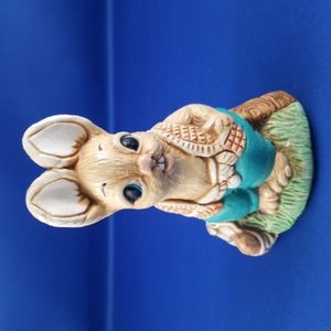 VTG Woodlander Figurine Bunny on a Picnic - 4.25 in. tall